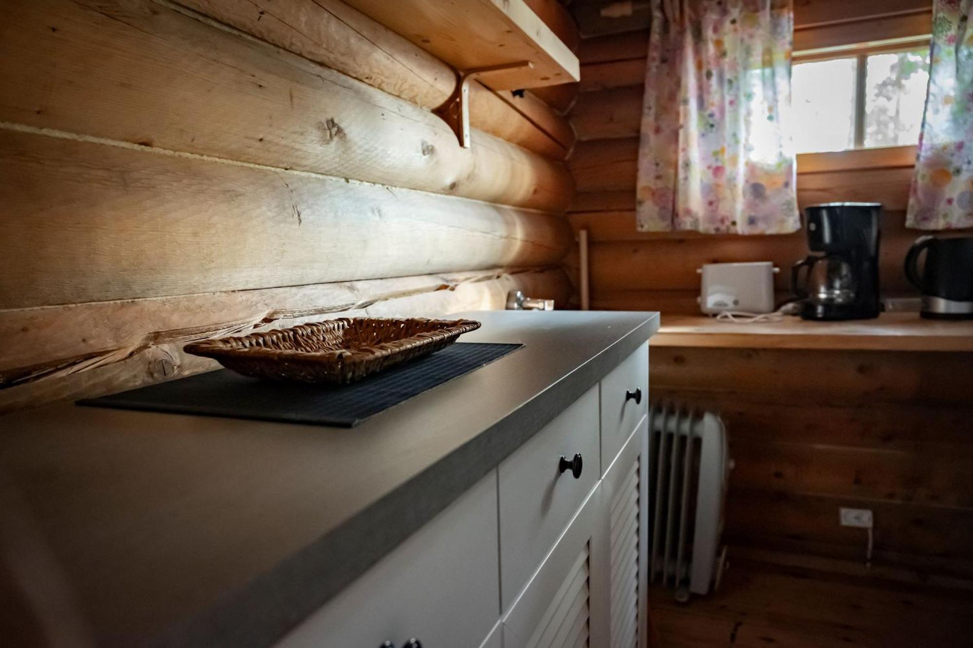Ik Hotel & Camping Keuruu Værelse billede