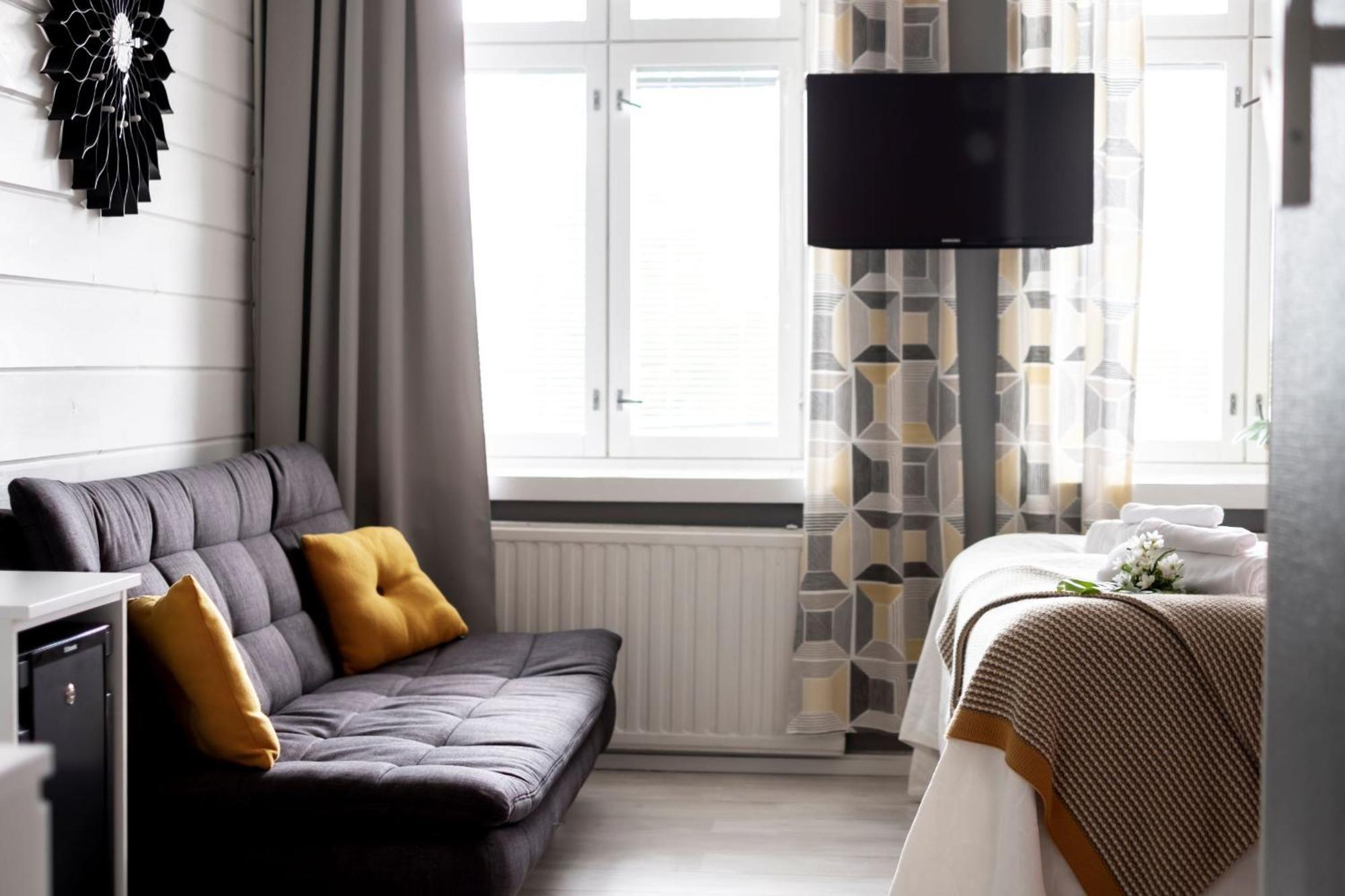 Ik Hotel & Camping Keuruu Værelse billede