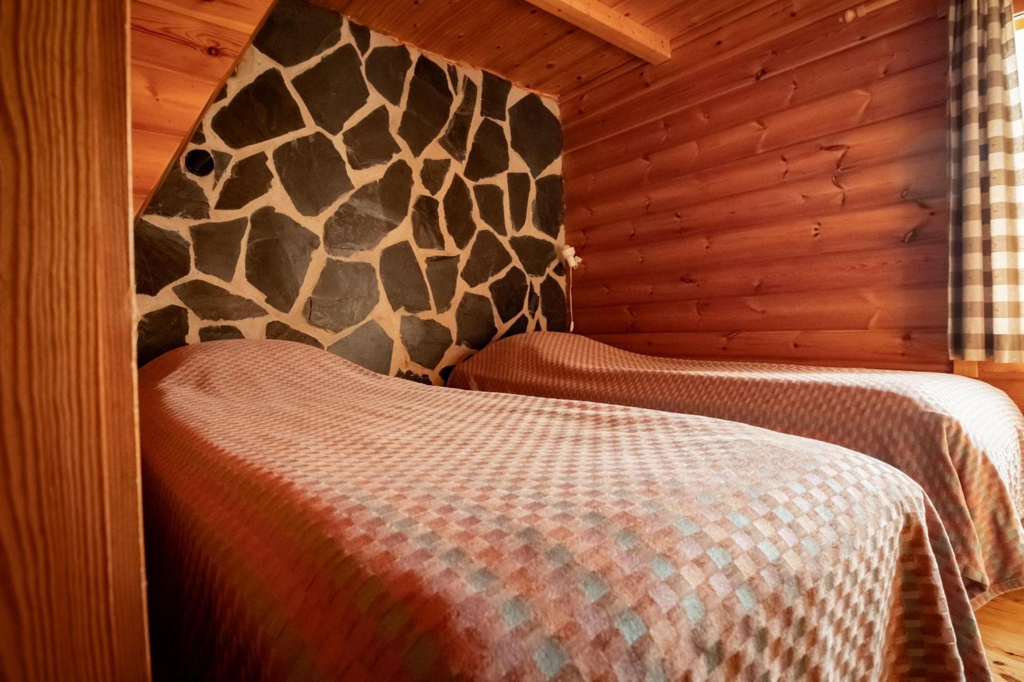 Ik Hotel & Camping Keuruu Værelse billede