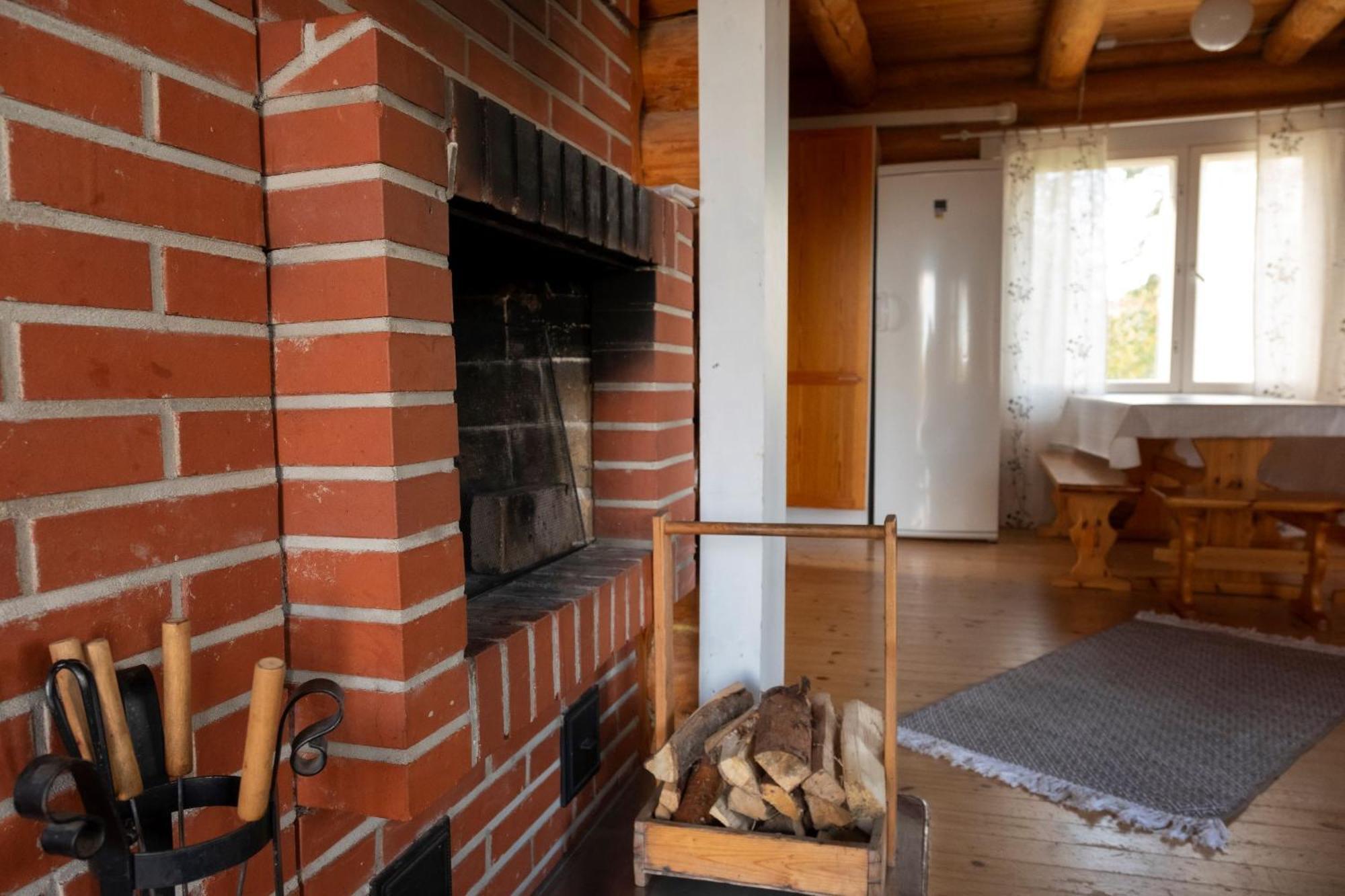 Ik Hotel & Camping Keuruu Værelse billede